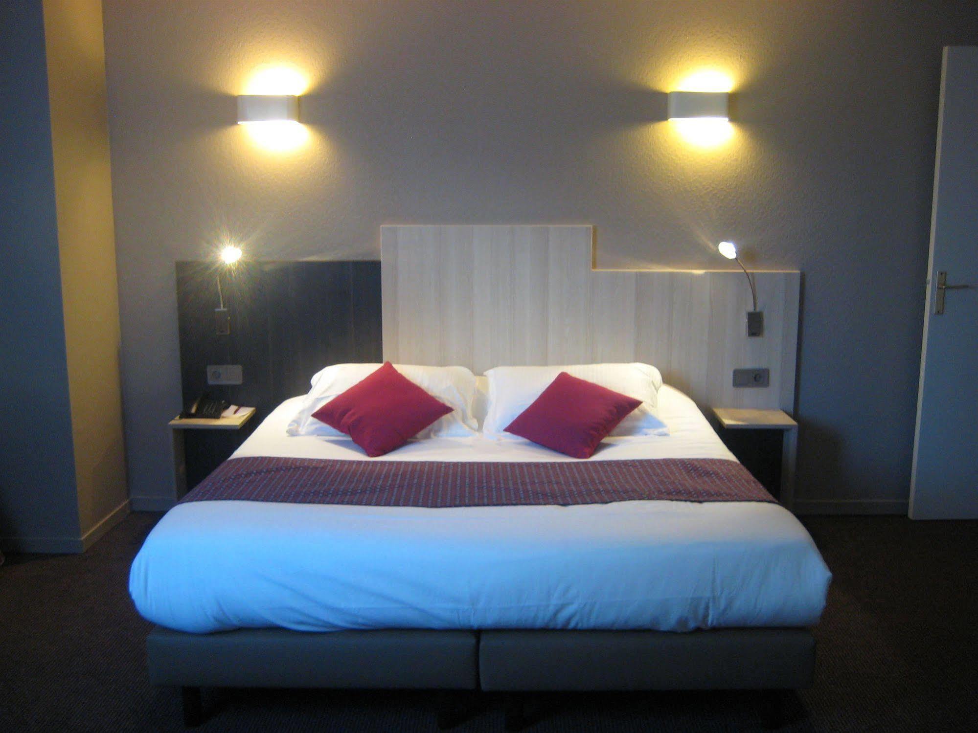 Inter-Hotel Bordeaux Meriadeck Alton エクステリア 写真